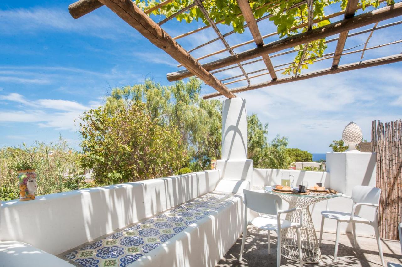 Salina Case Vacanza Malfa  Εξωτερικό φωτογραφία